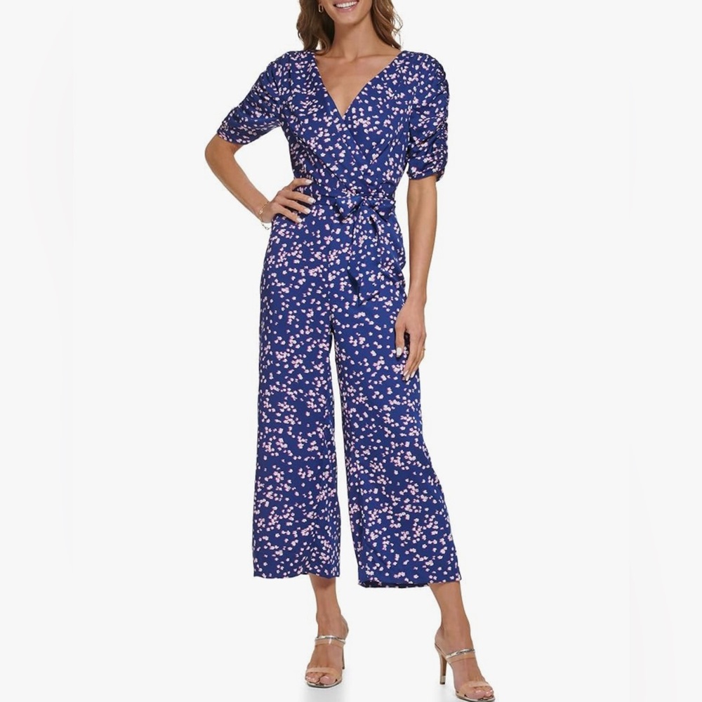 NWT DKNY women’s Ruched Sleeve Wide Cropped Leg Jumpsuit | Size 10 | D2